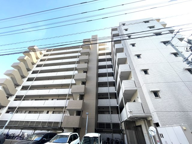 アルファライフ博多の外観|綺麗に整備されている外観です☆