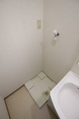 【設備】 | フジパレス楠町 | 室内洗濯機置場