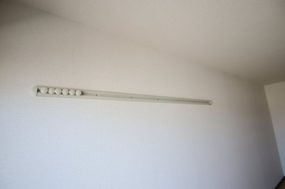 【設備】 | フジパレス楠町 | 洋服掛け