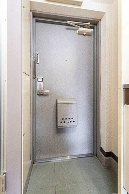 【玄関】 | フローラル練馬