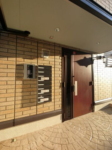 【エントランス】