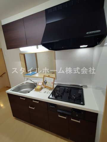 松東０１７のキッチン|別部屋写真です。