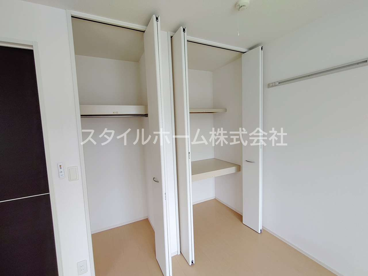 レジデンス芦原B棟の収納|別部屋写真です。