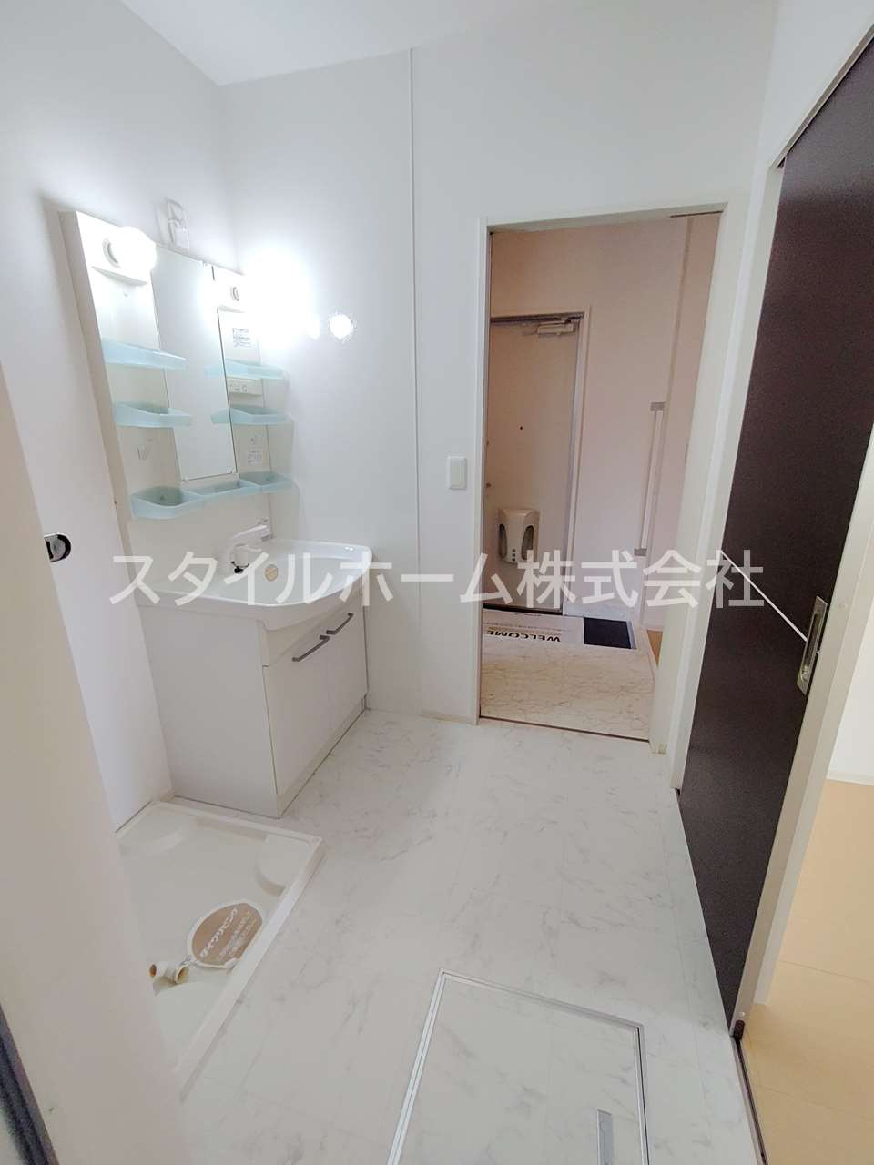 レジデンス芦原B棟の洗面所|別部屋写真です。