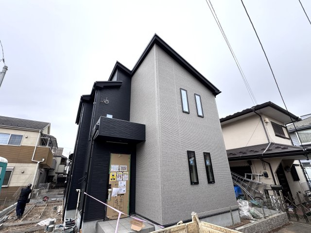 松戸市西馬橋３丁目新築戸建【馬橋小学校：10分】の外観|3月2日撮影・もうすぐ完成！
