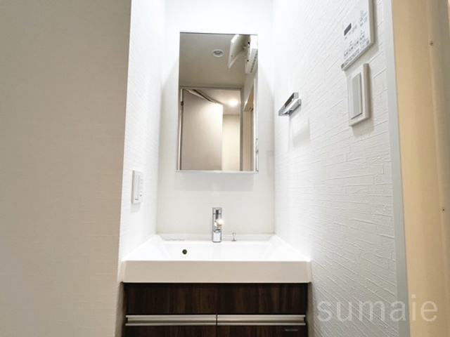 アーバンパーク王子Ⅱの洗面所|独立洗面台です☆