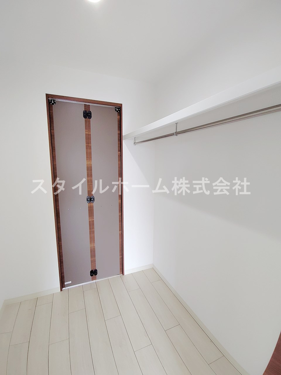 大羽マンションの洋室|別部屋写真です。