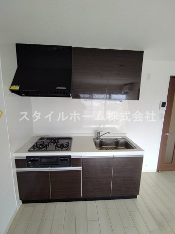 大羽マンションのキッチン|別部屋写真です。