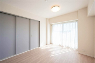 【洋室】 | ソルシェ武蔵浦和