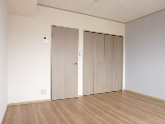 アレイ御用所の居間・リビング