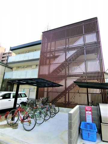 リブリ・ナゴヤドーム前