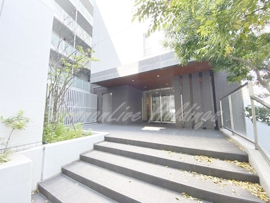 パークアクシス大船のエントランス