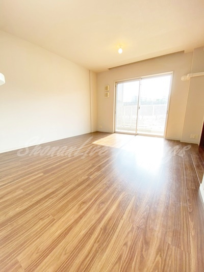 パークアクシス大船の居間・リビング