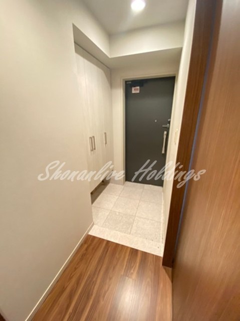 パークアクシス大船の玄関