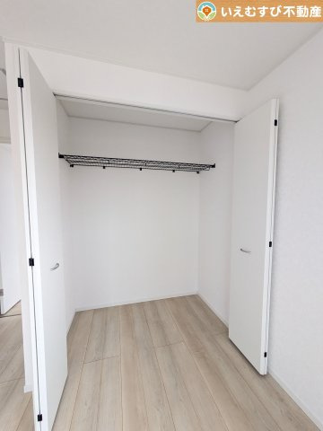 Cradle garden　太田市新田木崎町第10の収納|大容量の収納スペースで住空間もスッキリ広々
収納がたっぷり付いていれば、お部屋がすっきり保てて気持ちが良いですね♪