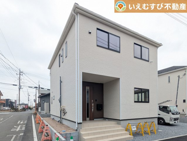 Cradle garden　太田市新田木崎町第10の外観|【完成済み】ナチュラルな色合いで飽きのこない外観！
ゆっくりご内覧いただけますのでぜひ一度現地をご覧ください！夢が膨らみます♪