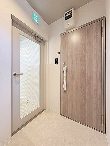 Ｃｅｌｅｎｅｓｔ高岳の玄関