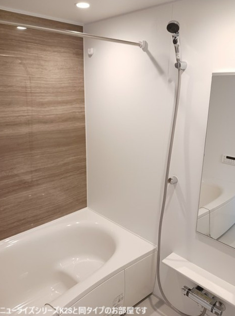 ルミエール　加古川の浴室