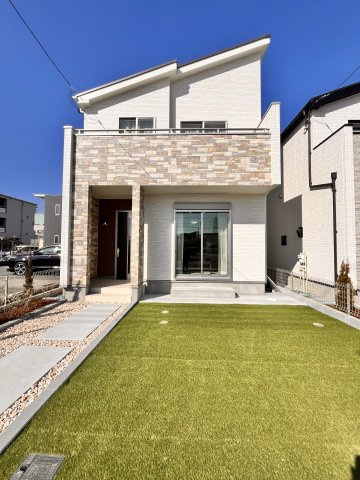 八潮市垳　新築分譲住宅　全２棟の庭|ガーデニングや家庭菜園やお子様の遊び場として楽しめる庭付