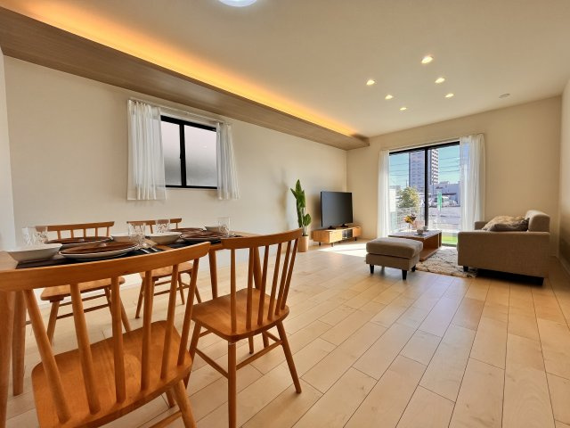 八潮市垳　新築分譲住宅　全２棟