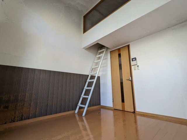 シェーネスハイム黒門の洋室