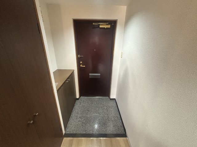 フォルチューナ芦屋の玄関