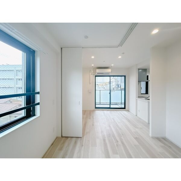 エル・セレーノ新大阪北の居間・リビング