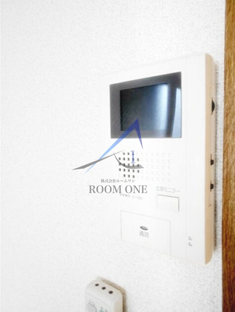 メゾン・プルミエール経堂のセキュリティ|モニター付きインターホンです。