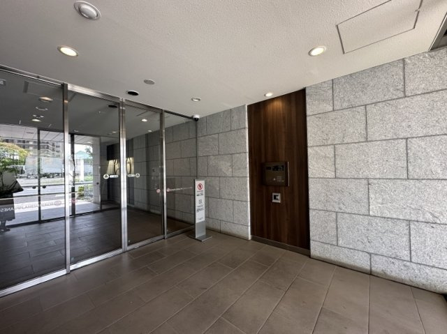 プラネスーペリア松戸秋山ウエストのロビー