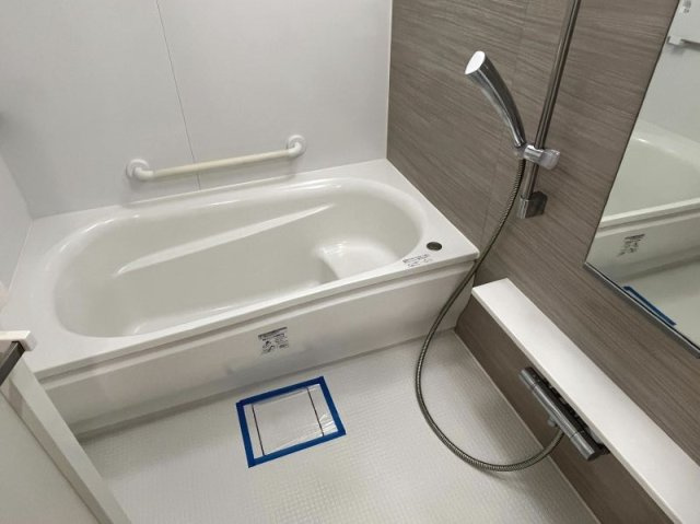 プラネスーペリア松戸秋山ウエストの浴室