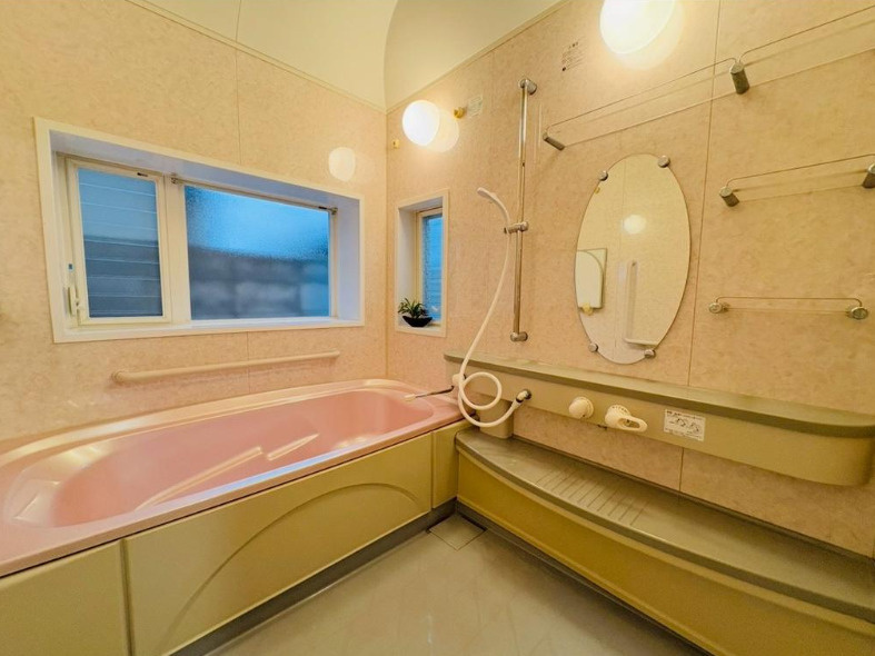 松ケ崎柳井田町 中古戸建の浴室