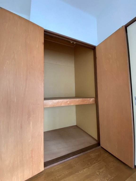 センチュリーハウス津志田Aの収納