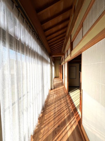 西伯郡伯耆町大殿　中古住宅の和室|縁側