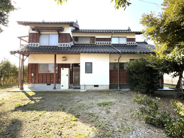 西伯郡伯耆町大殿　中古住宅の外観