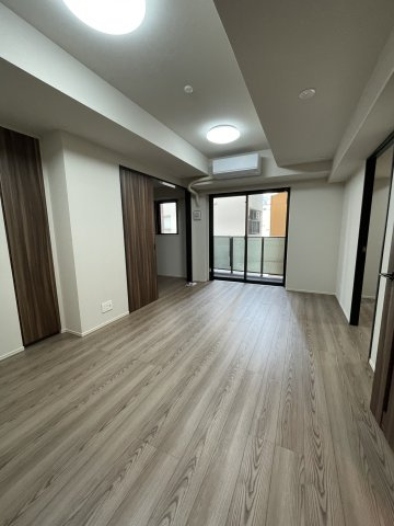 レーベン福岡天神 ONE TOWERの居間・リビング