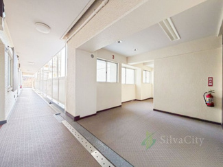 【その他共用部分】 | 三井馬事公苑南ハイツ | 廊下