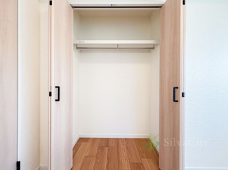 【収納】 | 三井馬事公苑南ハイツ | クローゼット　洋室1