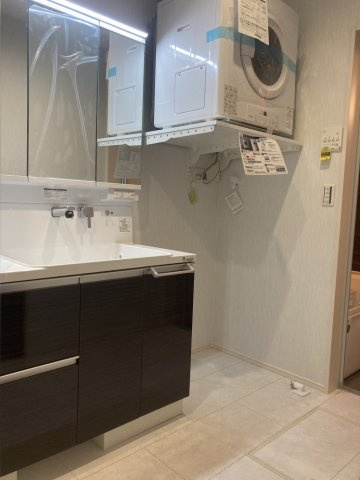 【内観：施工例】の画像