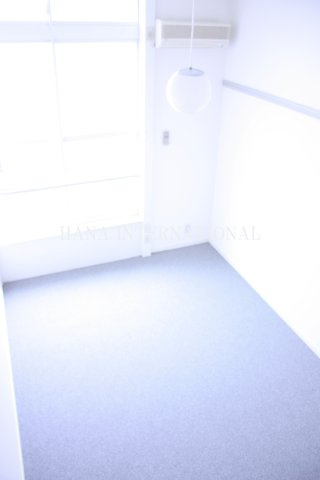 レオパレスＮ．Ｋの居間・リビング