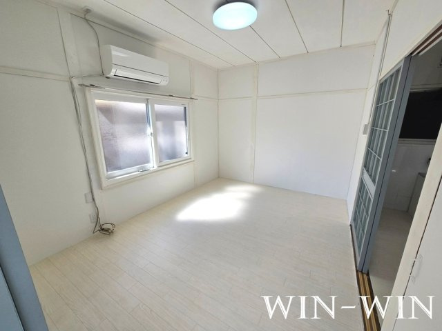 豊橋市絹田町戸建の居間・リビング