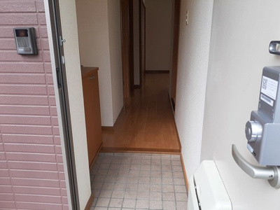 【玄関】 | セルバ・ビエントＡ | シューズボックスあり