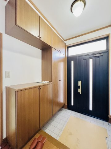 前橋市箱田町の玄関|履物の着脱もスムーズにできる玄関◎