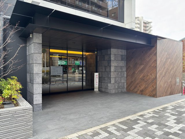 オープンレジデンシア御器所ステーションフロントのエントランス