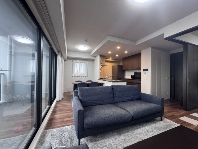 オープンレジデンシア御器所ステーションフロントの居間・リビング