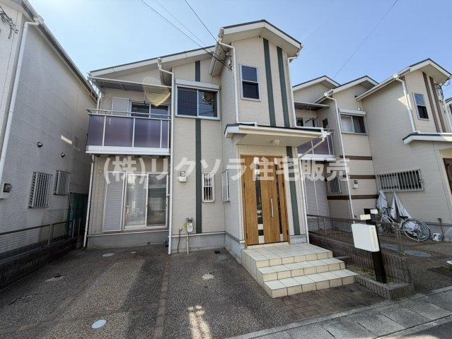 京都市伏見区久我西出町　一戸建ての外観|新しい生活にいかがでしょうか？外観はお住まいの顔になります。こだわりたいポイントですね。外壁塗装や屋根塗装のご相談も承っております。
■現地内覧・資金計画相談・住宅ローン相談もお問合せ受付中■