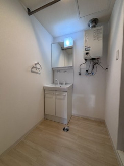 【独立洗面台】