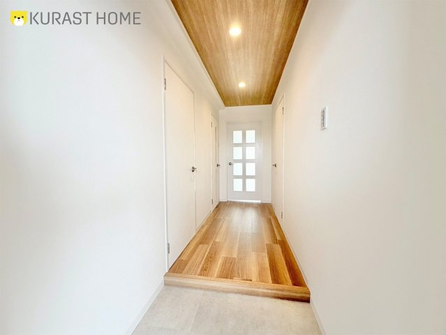 ラポー桂　4階の玄関