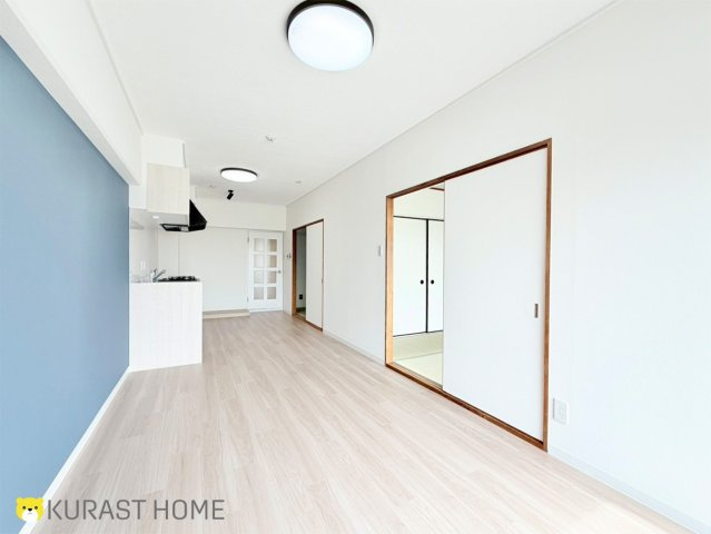 ラポー桂　4階の居間・リビング