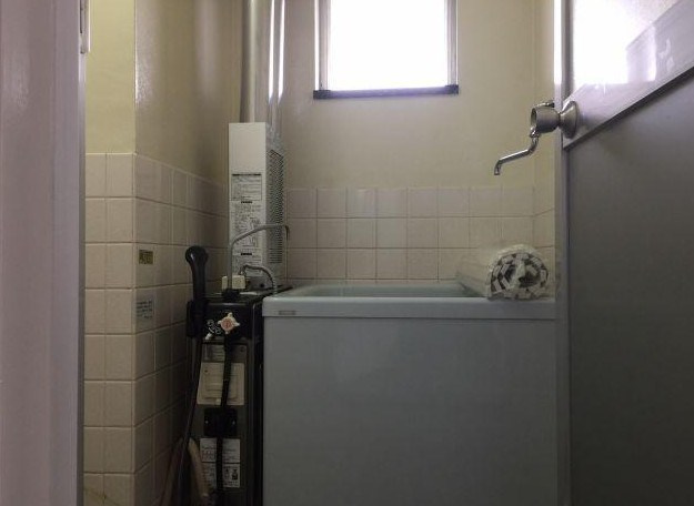 ガーデンメゾンB棟の浴室