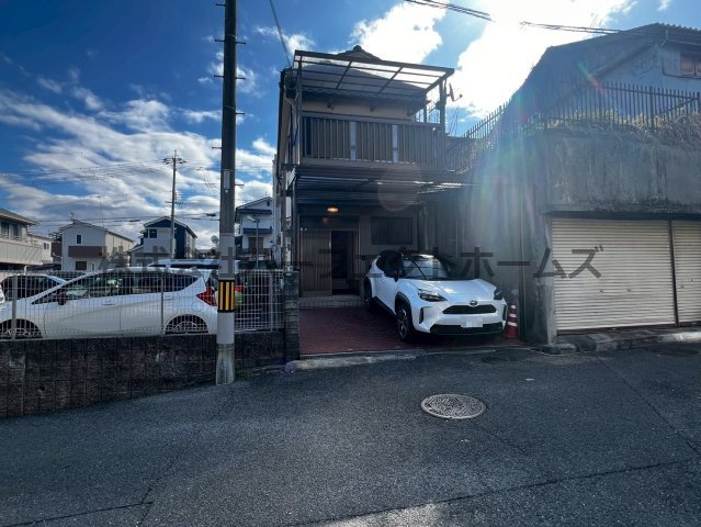 香里園町戸建　賃貸の駐車場|外観も気になるポイント